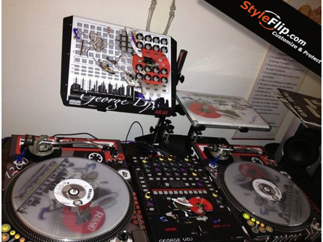 Akai APC 40 Serato Record Rane Sixty-Two Skins DJ George