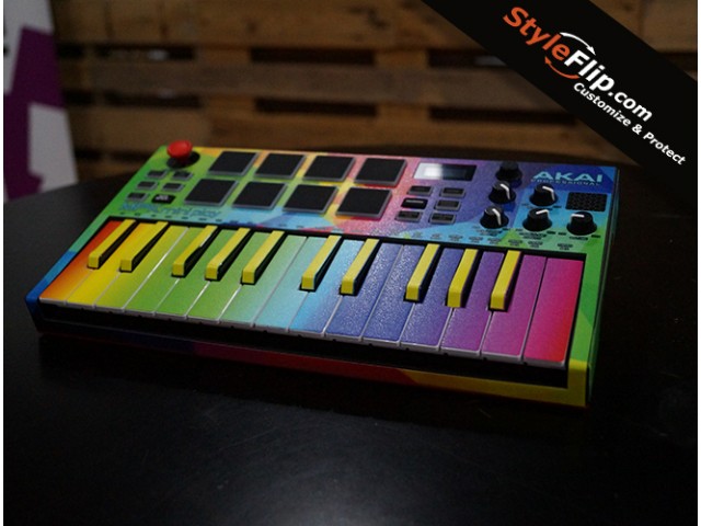 Akai MPK Mini Play Rainbow 2