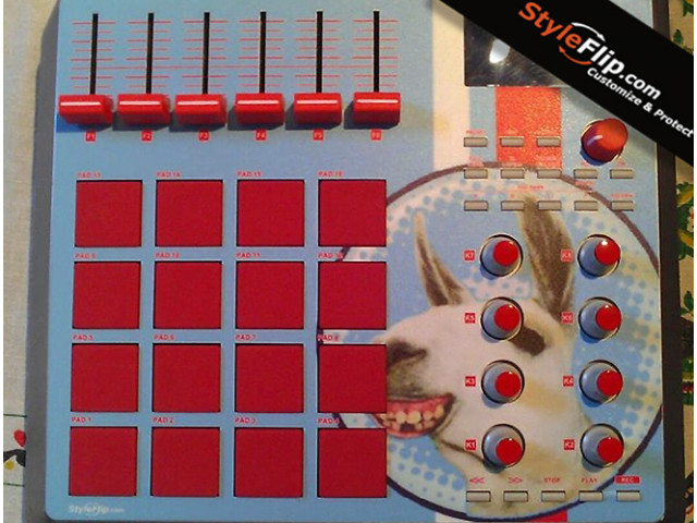 Akai MPD-24 Styleflip Custom Light Blue Skin Llama