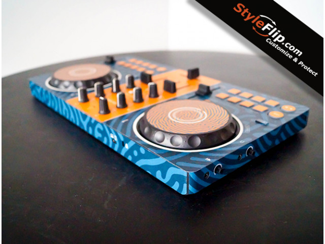 AlphaTheta-DDJ-FLX2-blue-4