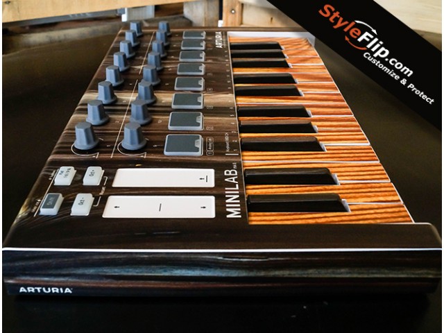 Arturia Minilab MK2 Wood Side