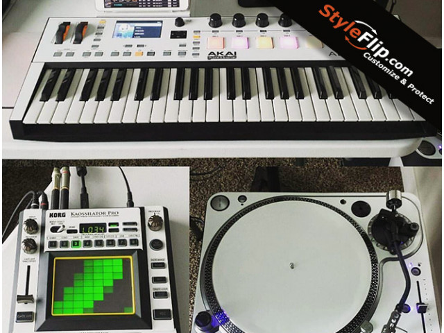 Custom Clean White Simple Skins Korg Koassilator Pro