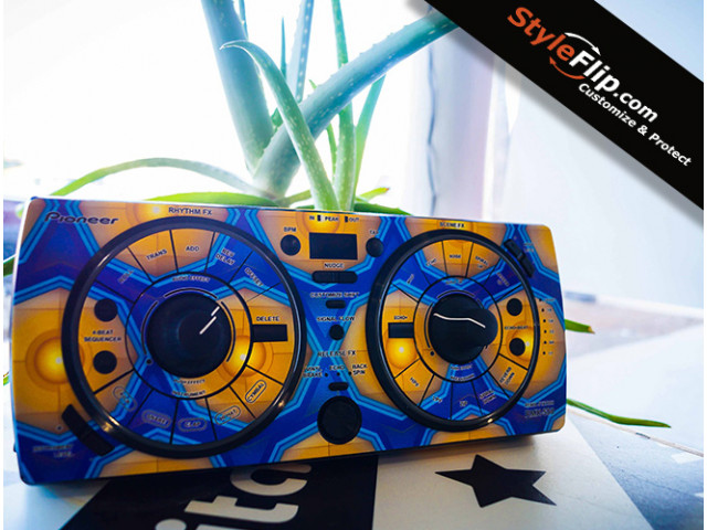 Custom Pioneer RMX-500 Blue Yellow Hive Design Skin