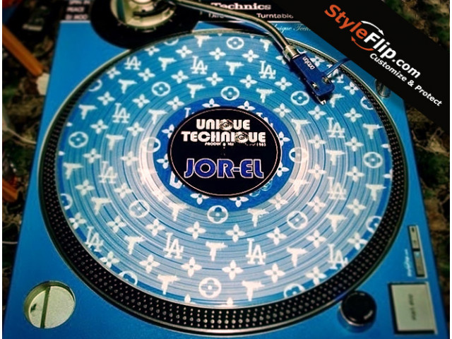 Custom Technics SL 1200MK2 BabyBlue LA Skin Custom Serato