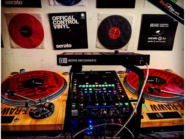 Custom Wood Grain Technics 1200 Styleflip Skins