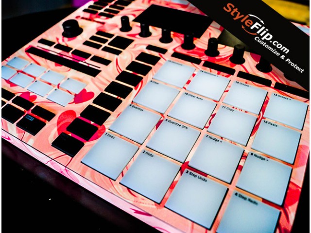 Native Instruments Maschine MK3 Pink Heart Custom Skin