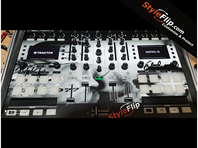 Native Instruments TKS5 Custom Skin 1