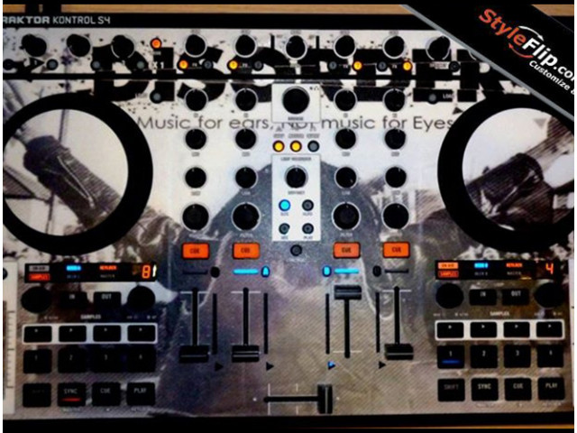 NI Traktor Kontrol S4 MK2 Custom Skin Disorder Crowd Black White