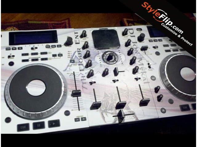 Numark Mixdeck Styleflip Custom Skin Mountain White