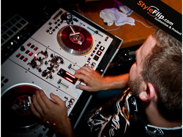 Numark NS7 Custom Styleflip White Red Skin Decal DJ SKD