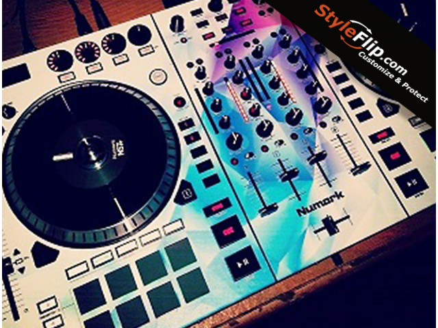 Numark NS7 II Custom Skin Abstract Minimal Colors Rainbow