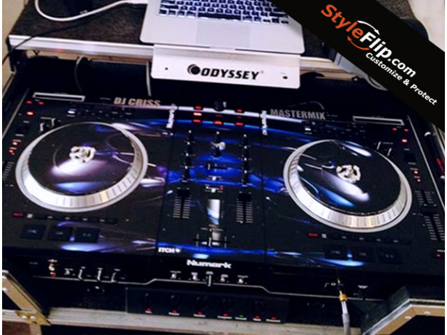 Numark NS7 Styleflip Custom Skin DJ Criss Blue Lights