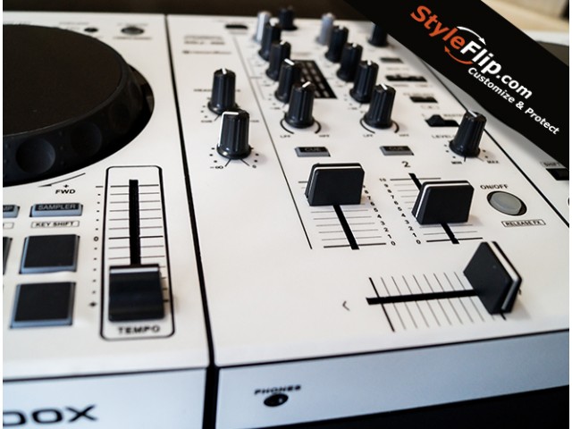 Pioneer DDJ-400 Custom Skins White Closeup