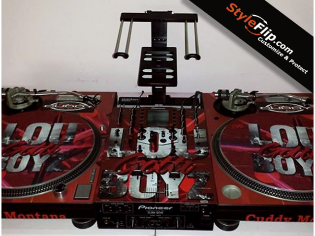Pioneer DJM 909, Technics 1200 & slipmat Custom Red Skin