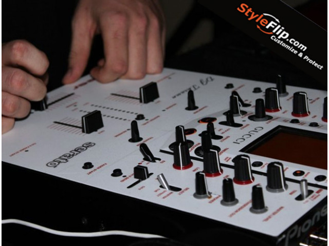 Pioneer DJM 909 Custom White Styleflip Gucci Skin