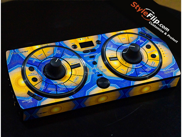 Pioneer RMX 500 Custom Yellow And Blue Hive DJ Skin