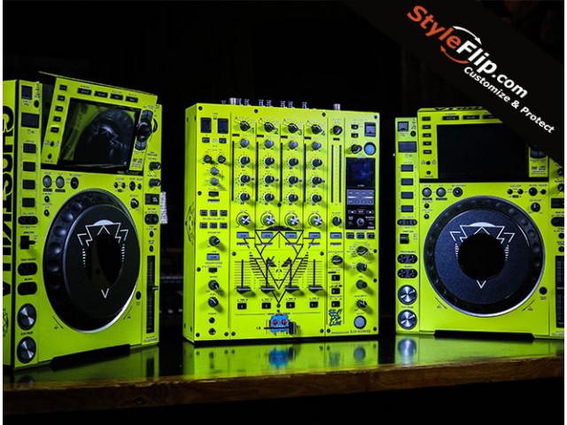 Pioneer CDJ 2000 Nexus 2 GhostKilla Green Lime Design