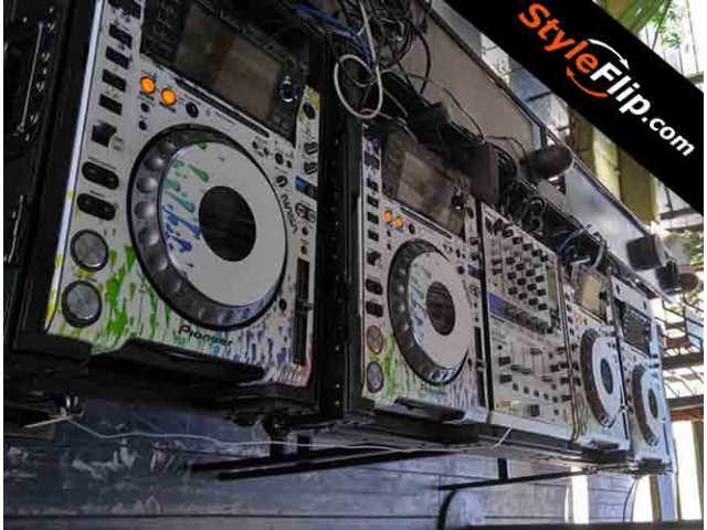 Pioneer CDJ 2000 Nexus Skin Styleflip Rainbow Drops