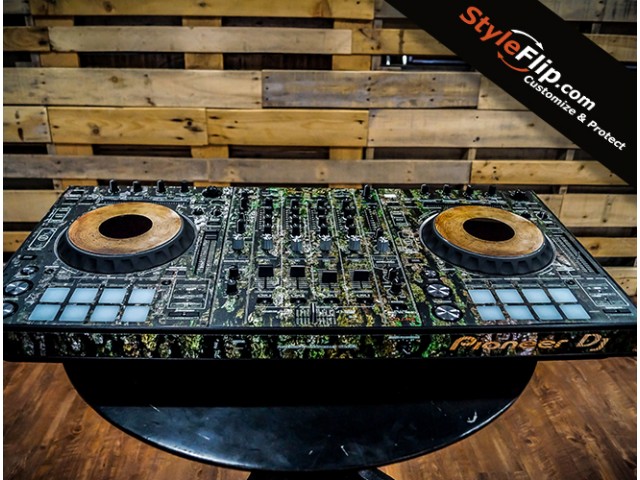 Pioneer DDJ-RZ Bark