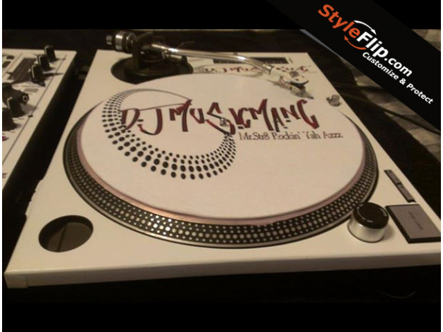 Slipmat Custom Skin DJ Music Manic Black Dots Red Text