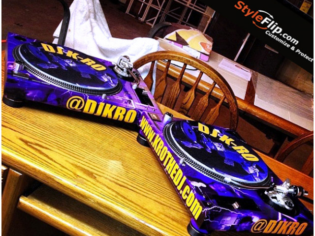 Technics 1200 & Slipmat Custom Skin Decal PurpleLight