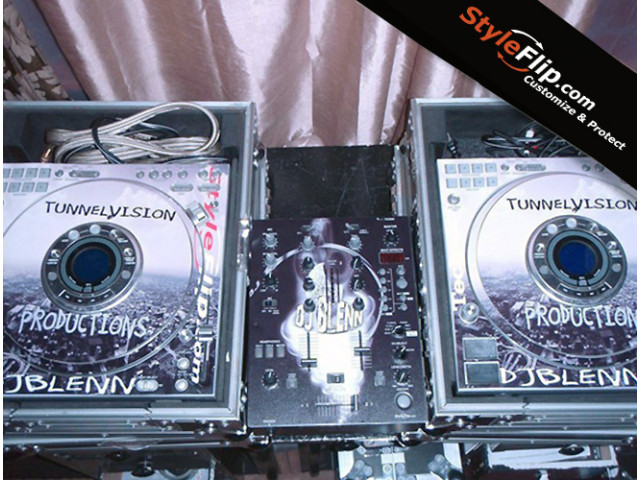 Technics DZ 1200 Pioneer DJM 400 DJ Blenn Skin Tunnelvision Cityscape