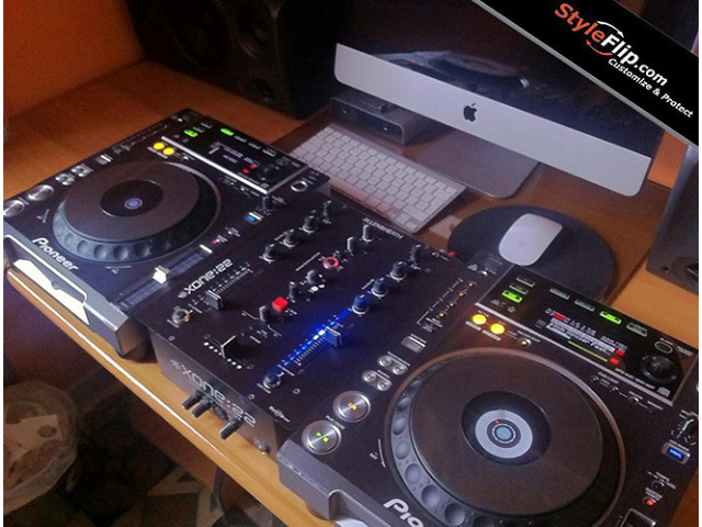 XONE 22 Pioneer CDJ 850 Custom Skin Styleflip Minimal Black