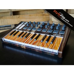 Arturia Minilab MK2 Wood Angle