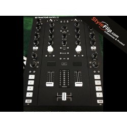NI Traktor Kontrol Z2 Black StyleFlip Skin Clean Design