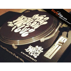 Technics SL 1200 Custom Skin Black Da Low Slipmat