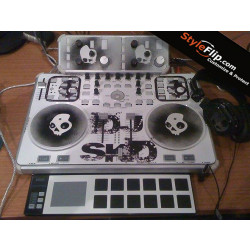 Vestax VCI 300 MK 2 Skulls DJ SKD White Gritty Custom Skin